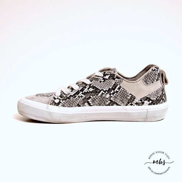 Zara Snakeskin Lace Up Sneakers - Picture 8 of 13